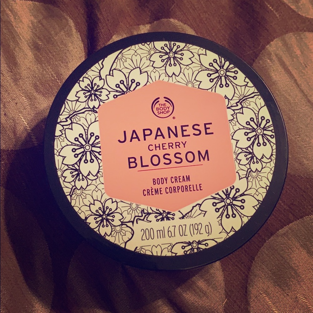Body Shop Body Cream Cherry Blossom